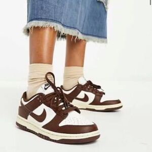 Nike Brown coca Women's Sneakers size 8